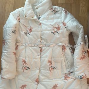 PRETTY PUFFER JACKET WITH FLORAL MOTIF